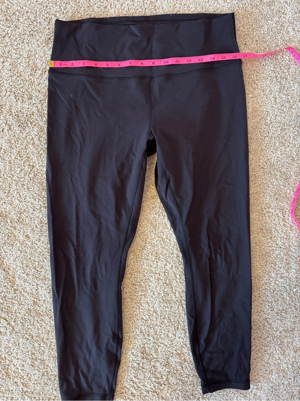 Lululemon Cropped Leggings Size 14 - Picture 4 of 5